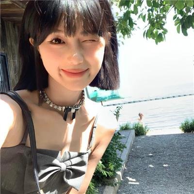 歌女怀春
